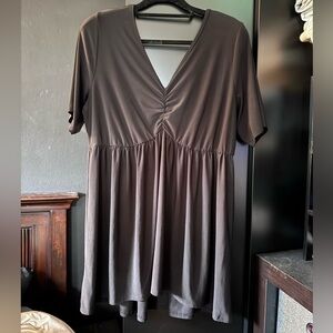 Torrid Flattering Flowy Black V-Neck Women's Top Size 3